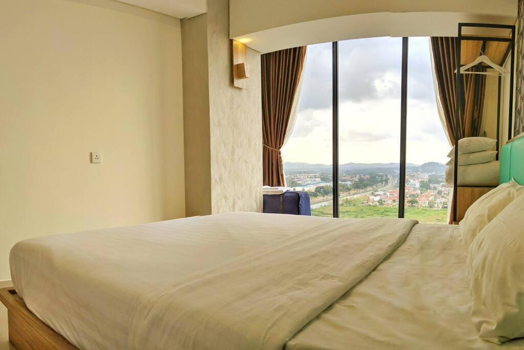 Lovina 1823 At Pollux Meisterstadt Apartemen *